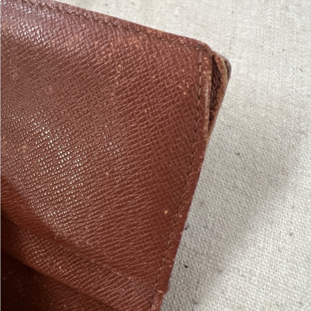Authentic Louis Vuitton Monogram Wallet - Picture 7 of 16